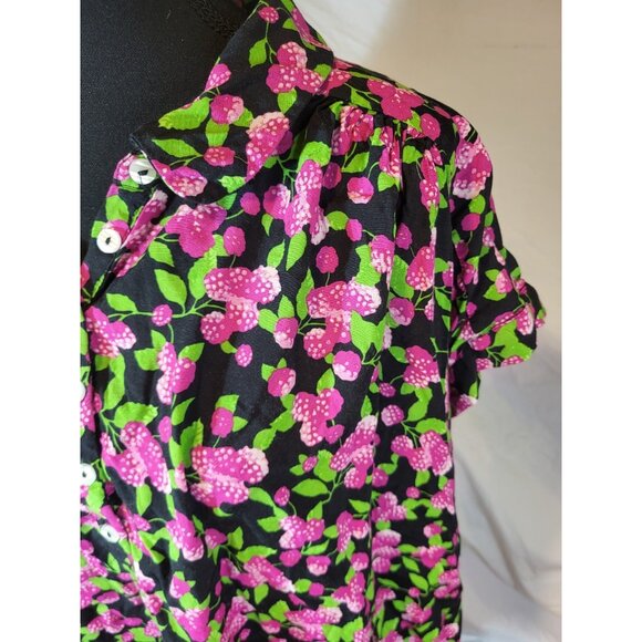 Modcloth Size 2X Raspberry Fruit Novelty Button Up Blouse Shirt - Picture 2 of 6